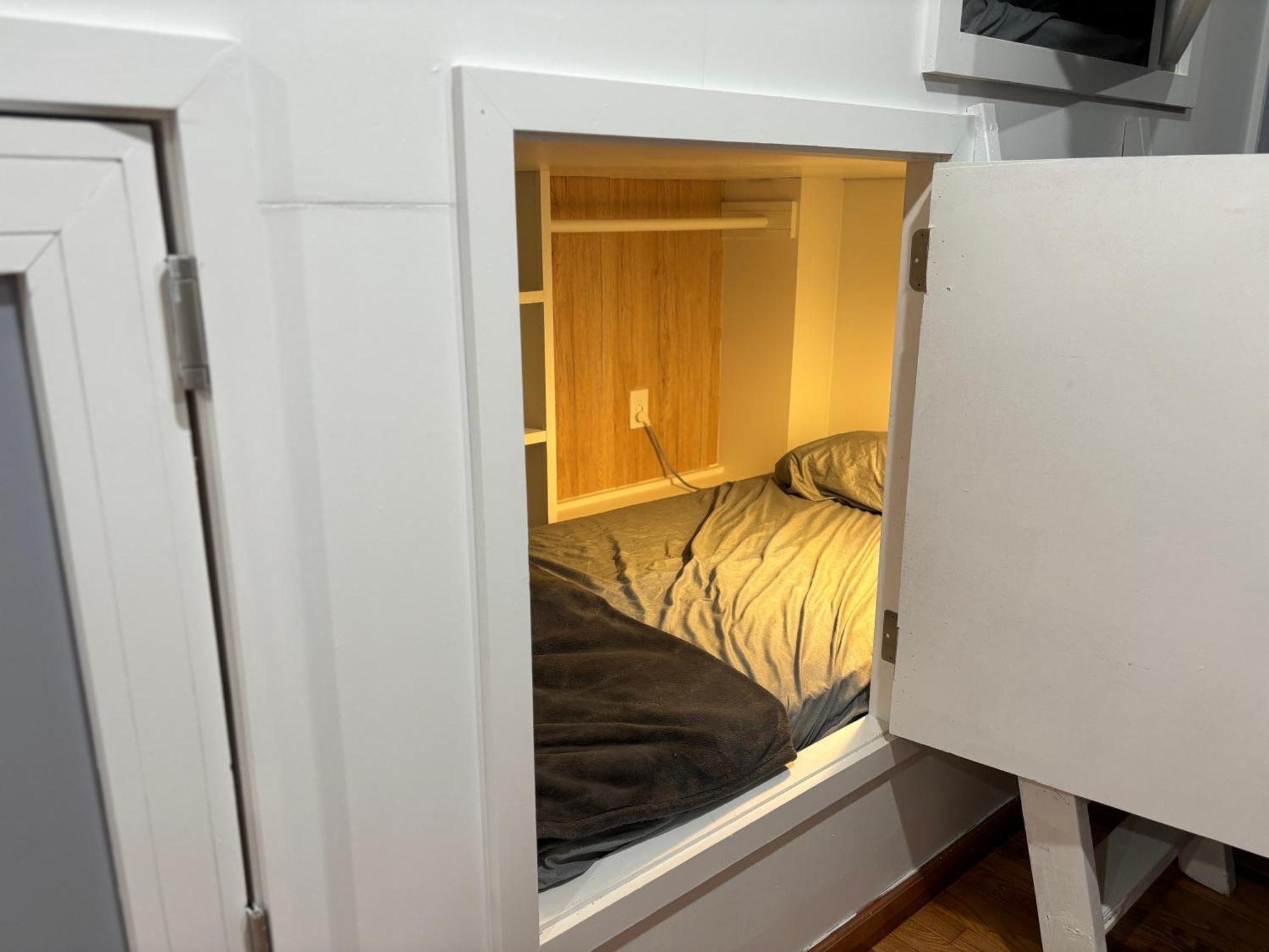 Capsule Hostel Newark Buitenkant foto